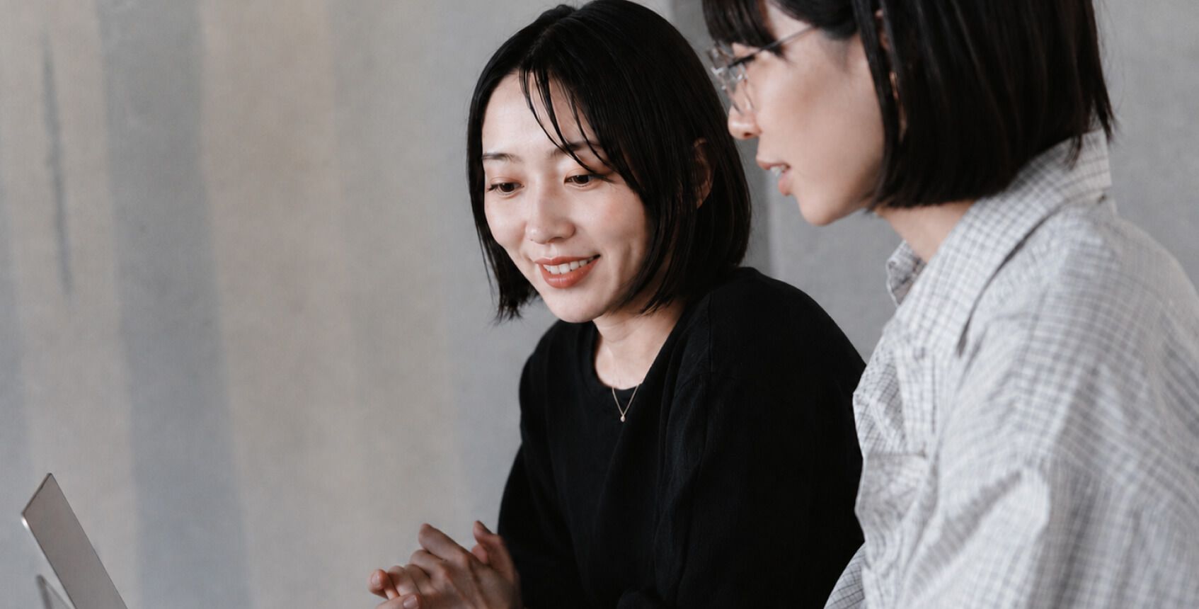 サイト制作の仕事の様子